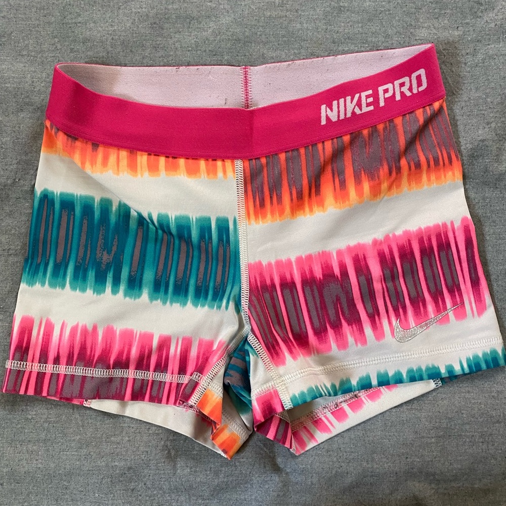 Nike W’s Pro 3” bike shorts